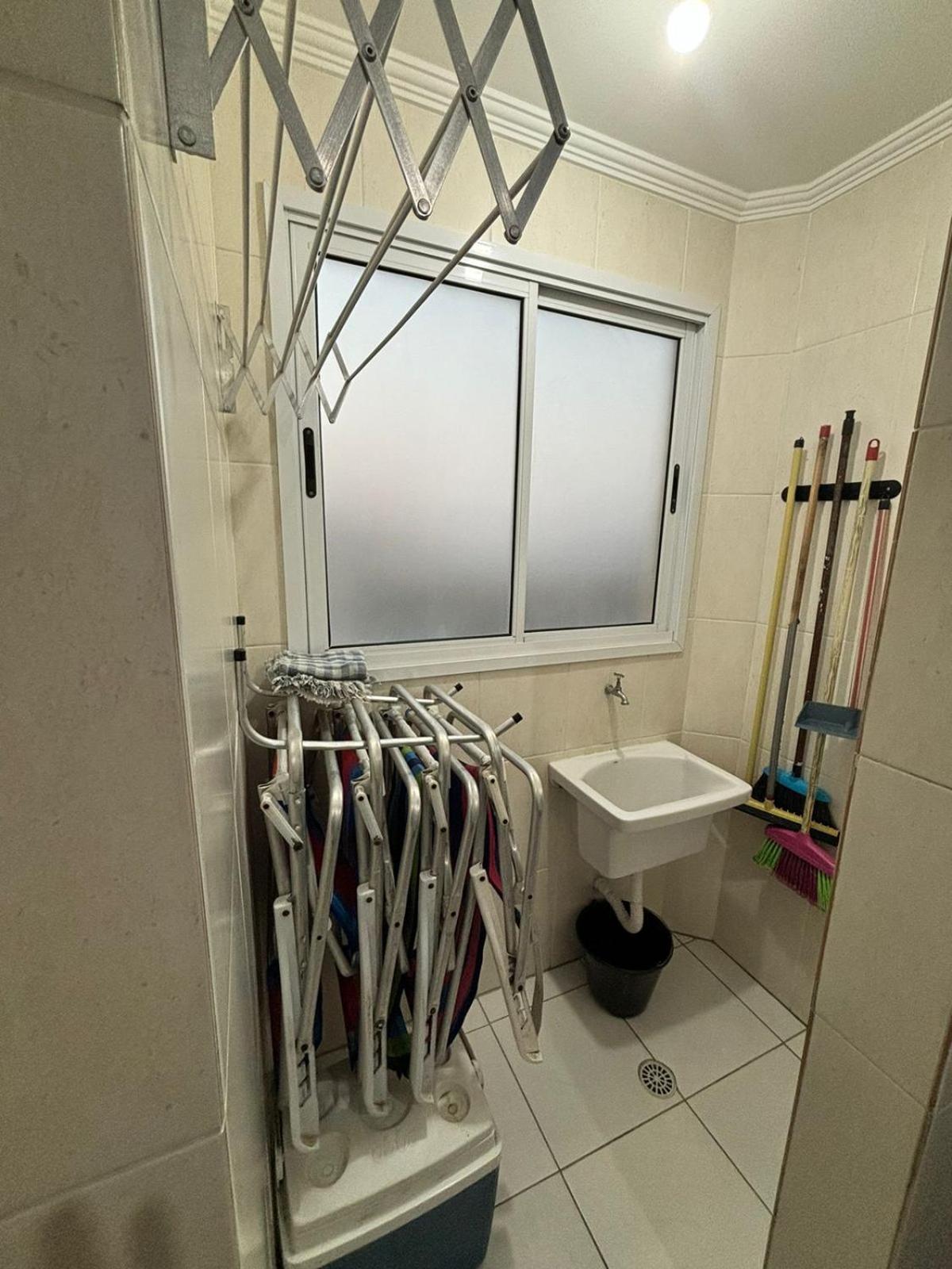 Lindo Apto 300M Praia Da Ocian E Centro - Vista Mar- Varanda Sacada - Wi-Fi 300 Mbps - Vaga De Garagem - Acomoda Ate 6 Pessoas Daire Praia Grande Dış mekan fotoğraf
