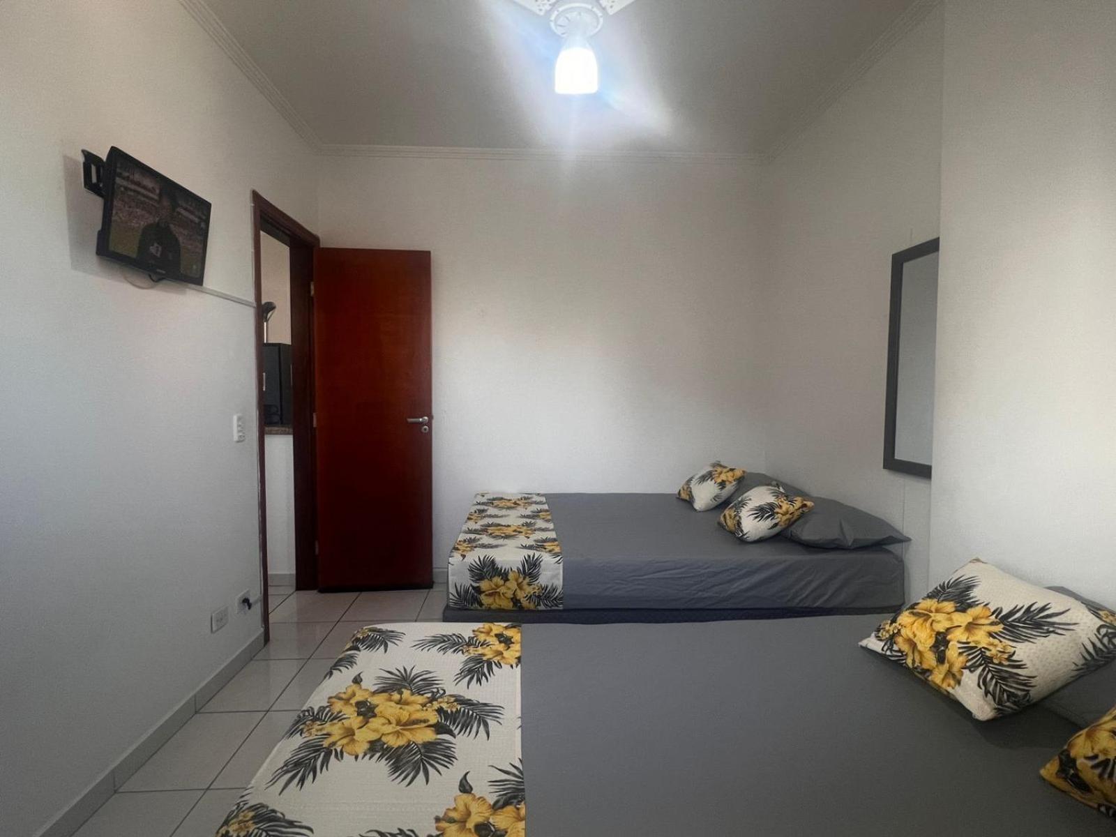 Lindo Apto 300M Praia Da Ocian E Centro - Vista Mar- Varanda Sacada - Wi-Fi 300 Mbps - Vaga De Garagem - Acomoda Ate 6 Pessoas Daire Praia Grande Dış mekan fotoğraf